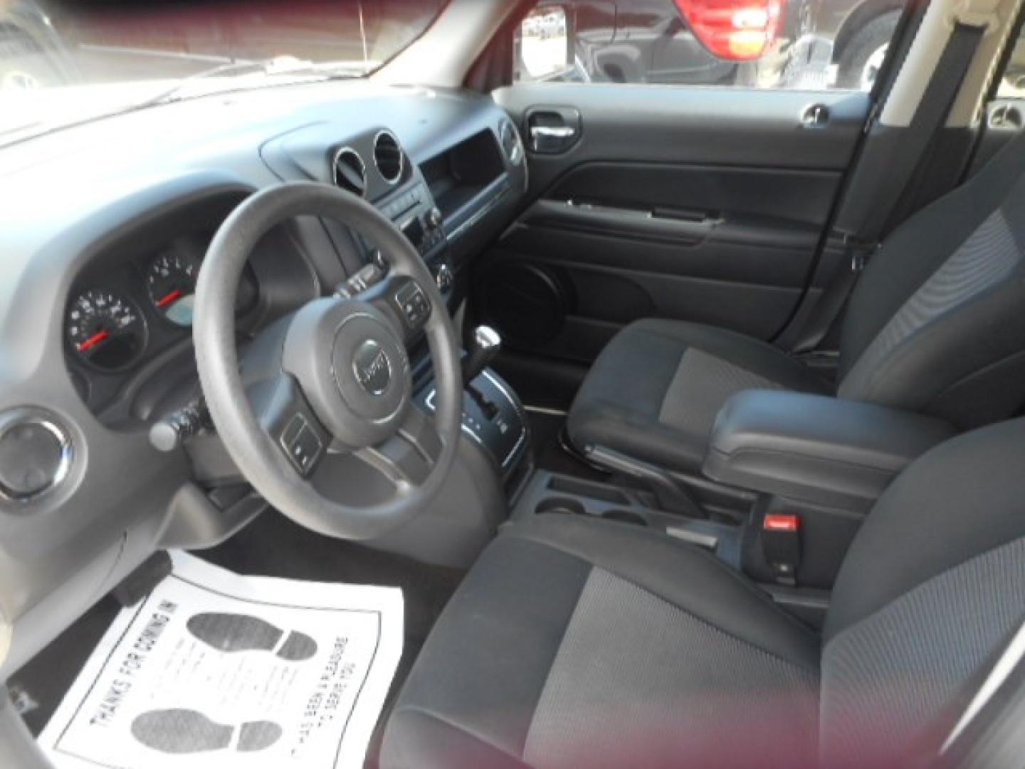 2013 WHITE JEEP PATRIOT SPORT (1C4NJPBA5DD) , located at 1200 Cassat Avenue, Jacksonville, FL, 32205, (904) 695-1885, 30.302404, -81.731033 - Photo#2